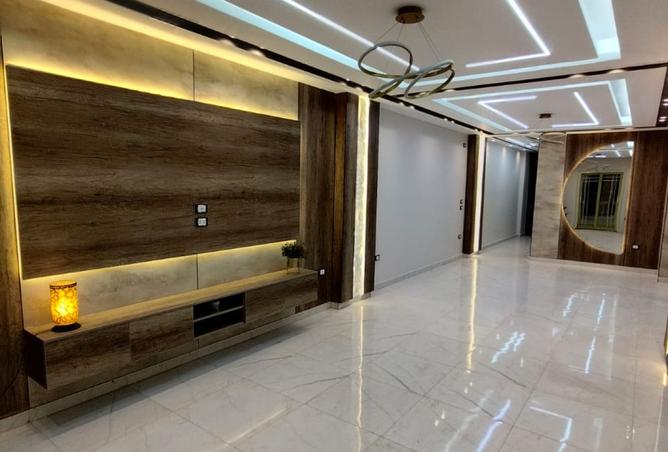 8126165 - صورة العقار 3