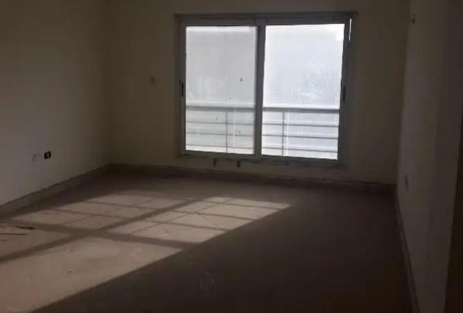 8272505 - Property Image 3