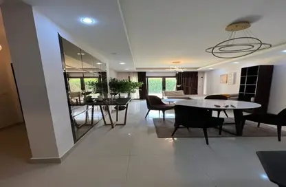 Apartment - 4 Bedrooms - 5 Bathrooms for sale in Village West - Sheikh Zayed Compounds - Sheikh Zayed City - Giza