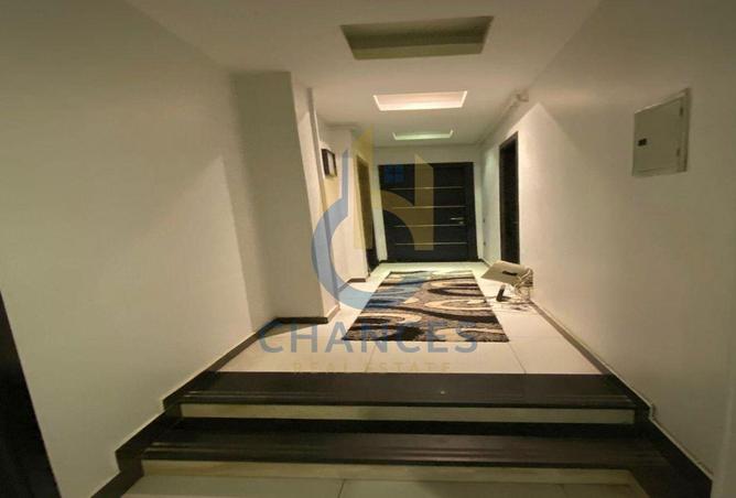 7944911 - Property Image 2