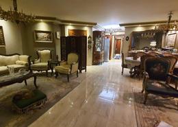 Apartment - 4 bedrooms - 3 bathrooms for للبيع in Almaza St. - Almazah - Heliopolis - Masr El Gedida - Cairo