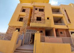 شقة - 4 غرف نوم - 3 حمامات for للبيع in الحي الخامس - الشيخ زايد - الجيزة