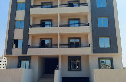 Apartment - 3 Bedrooms - 3 Bathrooms for sale in Bait Alwatan - The 5th Settlement - New Cairo City - Cairo