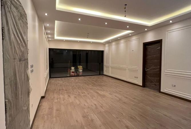 8232501 - Property Image 2