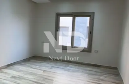 Apartment - 3 Bedrooms - 3 Bathrooms for rent in Galleria Moon Valley - South Investors Area - New Cairo City - Cairo
