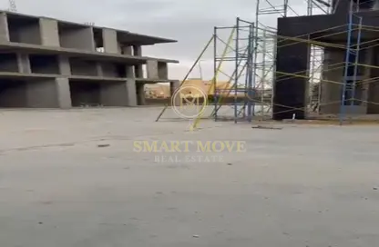 Shop - Studio for sale in City Hall Mall New Cairo - North Investors Area - New Cairo City - Cairo