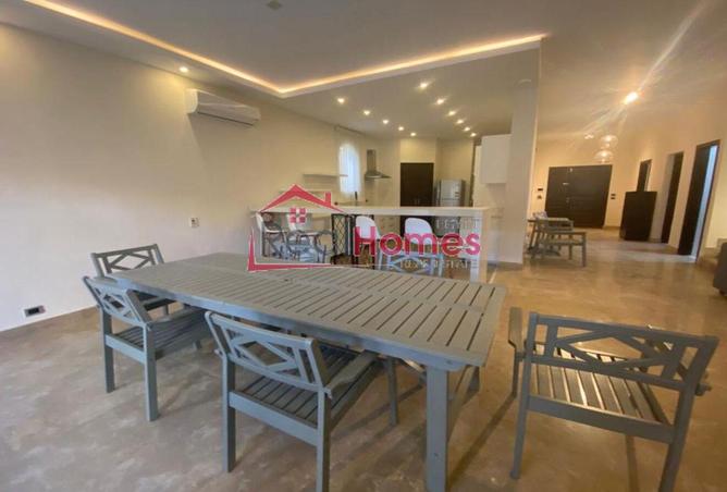 8221232 - Property Image 3