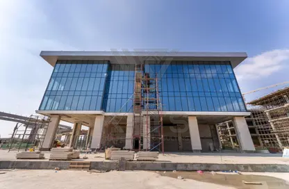 Office Space - Studio - 1 Bathroom for sale in Golden Gate - South Teseen St. - The 5th Settlement - New Cairo City - Cairo