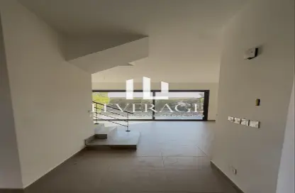 تاون هاوس - 3 غرف نوم - 3 حمامات للايجار في كمبوند البروج - كمبوندات الشروق - مدينة الشروق - القاهرة