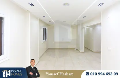 Apartment - 3 Bedrooms - 1 Bathroom for sale in Smouha - Hay Sharq - Alexandria
