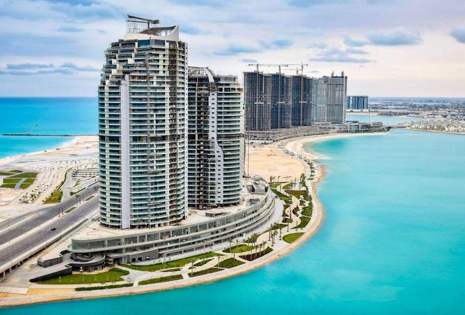 البيع في نورث ايدج تاورز: Apt Fully Finished , Sea View, In City Edge ...