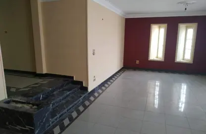 Apartment - 4 Bedrooms - 3 Bathrooms for rent in Makram Ebeid St. - 6th Zone - Nasr City - Cairo