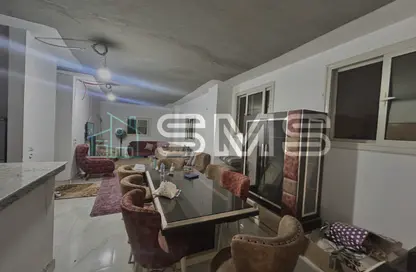 Apartment - 2 Bedrooms - 1 Bathroom for sale in Zizinia St. - South Investors Area - New Cairo City - Cairo