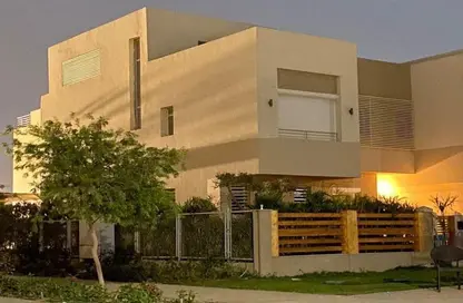 فيلا - 6 غرف نوم - 8 حمامات للبيع في ذا كراون - طريق مصر اسكندرية الصحراوي - مدينة 6 أكتوبر - الجيزة