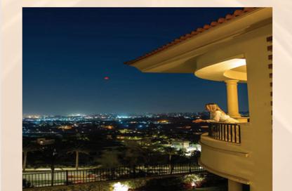 Townhouse - 3 Bedrooms - 4 Bathrooms for sale in Hilltop Golf Villas - Uptown Cairo - Mokattam - Cairo
