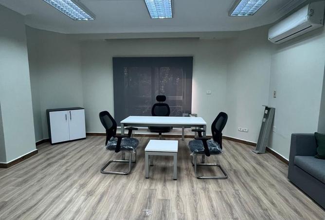 8146704 - Property Image 2