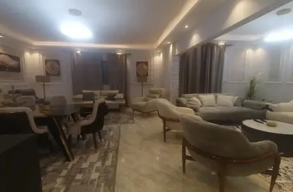 Apartment - 4 Bedrooms - 2 Bathrooms for sale in Dr Hassan Al Sherif St. - 8th Zone - Nasr City - Cairo
