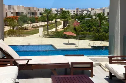 شاليه - 4 غرف نوم - 4 حمامات للبيع في هاسييندا باي - سيدي عبد الرحمن - الساحل الشمالي