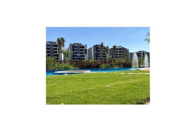 Apartment - 2 Bedrooms - 2 Bathrooms for sale in Sun Capital - Fayoum Desert road - 6 October City - Giza