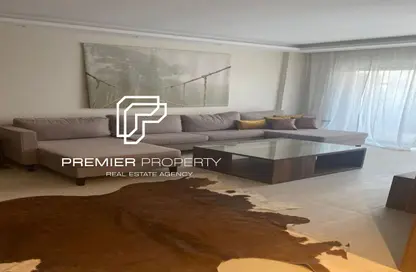 Apartment - 2 Bedrooms - 2 Bathrooms for sale in Lake View Residence - 5th Settlement Compounds - The 5th Settlement - New Cairo City - Cairo