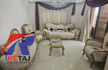 Apartment - 2 Bedrooms - 1 Bathroom for rent in Gamal Al Din Dewidar St. - 8th Zone - Nasr City - Cairo