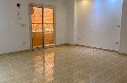 Apartment - 3 Bedrooms - 2 Bathrooms for sale in Gate 4 - Mena - Hadayek El Ahram - Giza
