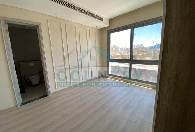 7989903 - Property Image 3