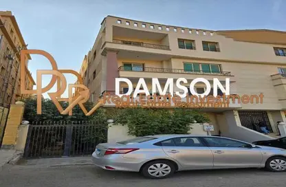 Apartment - 3 Bedrooms - 3 Bathrooms for sale in Al Horreya Square - 4th Neighborhood - 1st District West - Shorouk City - Cairo