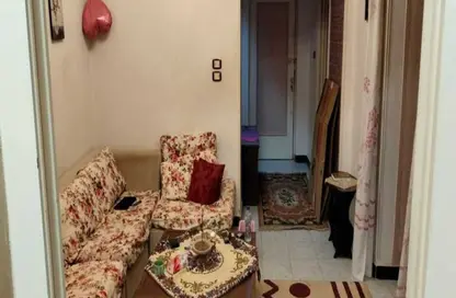 شقة - 2 غرف نوم - 1 حمام للايجار في شارع محمد طلعت - العجوزة - الجيزة