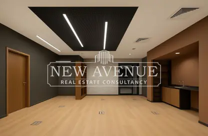 Office Space - Studio - 2 Bathrooms for sale in Eastown - 5th Settlement Compounds - The 5th Settlement - New Cairo City - Cairo