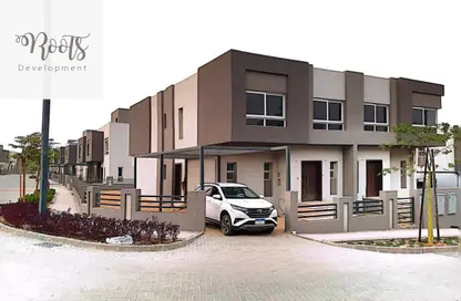 Villa - 5 Bedrooms - 3 Bathrooms for sale in Etapa - Sheikh Zayed Compounds - Sheikh Zayed City - Giza
