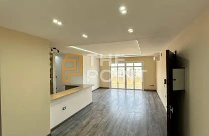 Apartment - 3 Bedrooms - 3 Bathrooms for sale in Hyde Park - New Cairo City - Cairo