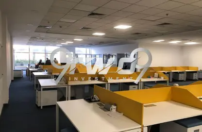 مساحات مكتبية - استوديو - 2 حمامات للايجار في شارع مجمع البنوك - شارع التسعين الجنوبي - التجمع الخامس - مدينة القاهرة الجديدة - القاهرة