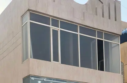 Shop - Studio - 3 Bathrooms for rent in Omar Khorshid St. - El Banafseg 10 - El Banafseg - New Cairo City - Cairo