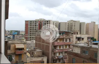 شقة - 3 غرف نوم - 1 حمام للبيع في شارع مصطفي باشا عبادي - محرم بك - حي وسط - الاسكندرية