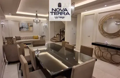 فيلا - 5 غرف نوم - 3 حمامات للبيع في زايد ديونز - الحي السادس - الشيخ زايد - الجيزة