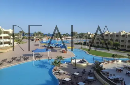 Apartment - 3 Bedrooms - 3 Bathrooms for sale in Makadi Orascom Resort - Makadi - Hurghada - Red Sea