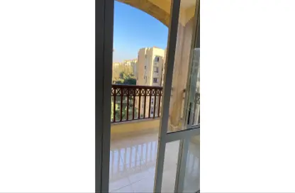 شقة - 3 غرف نوم - 2 حمامات للايجار في مدينتي - القاهرة