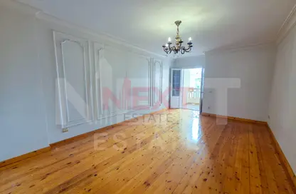 Apartment - 3 Bedrooms - 3 Bathrooms for sale in Smouha - Hay Sharq - Alexandria Apartment - 3 Bedrooms - 3 Bathrooms for sale in Smouha - Hay Sharq - Alexandria