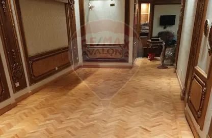 محل تجاري - استوديو - 1 حمام للبيع في سموحة - حي شرق - الاسكندرية