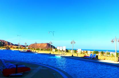 Chalet - 2 Bedrooms - 2 Bathrooms for sale in Hanging Gardens - Porto Sokhna - Al Ain Al Sokhna - Suez