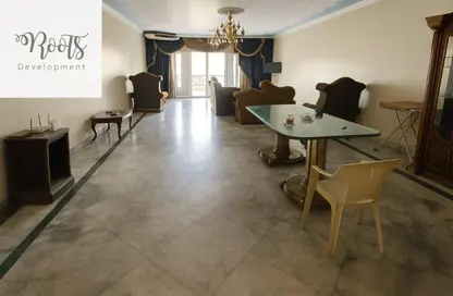 Apartment - 5 Bedrooms - 4 Bathrooms for sale in Dream Land St. - Dream Land - Al Wahat Road - 6 October City - Giza