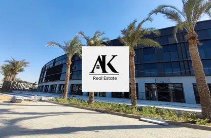 Office Space - Studio - 1 Bathroom for sale in Lake View Residence - 5th Settlement Compounds - The 5th Settlement - New Cairo City - Cairo