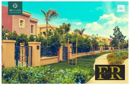Twin House - 5 Bedrooms - 4 Bathrooms for sale in Mivida - 5th Settlement Compounds - The 5th Settlement - New Cairo City - Cairo