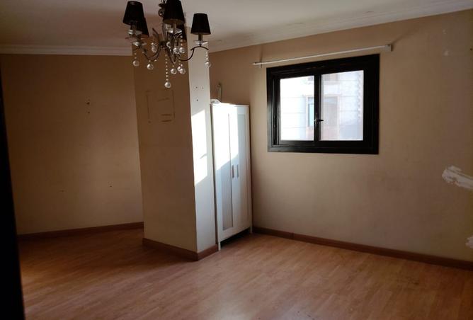8039866 - Property Image 2