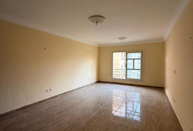 8250945 - Property Image 3