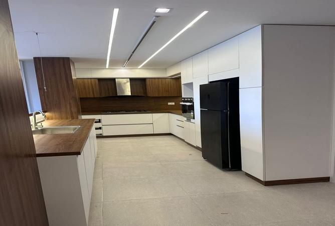 8006970 - Property Image 3