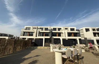 Villa - 5 Bedrooms - 4 Bathrooms for sale in El Patio Town - 5th Settlement Compounds - The 5th Settlement - New Cairo City - Cairo