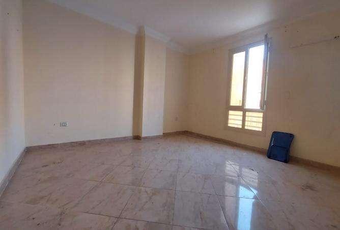 7989671 - Property Image 3