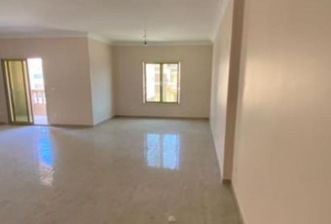8026167 - Property Image 2